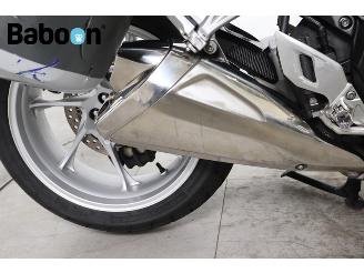 Honda VFR 1200 F ABS picture 20