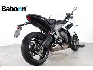 Triumph Daytona 660 picture 8