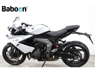 Triumph Daytona 660 picture 5