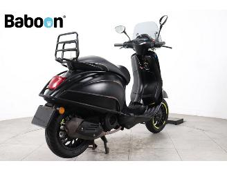 Vespa  Sprint 125 picture 8