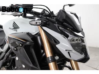 Honda CB 500 F ABS picture 17