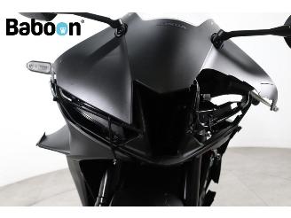Honda CBR 600 RR picture 17