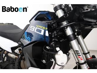 Husqvarna  Norden 901 Expedition picture 17