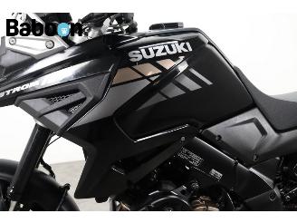 Suzuki  DL 1050 V-Strom XTA picture 14