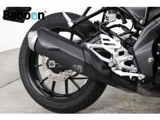 Yamaha  YZF R 125 ABS picture 20