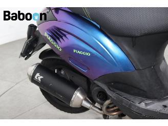 Piaggio  Zip 45KM picture 16
