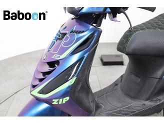 Piaggio  Zip 45KM picture 13