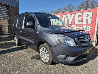 danneggiata veicoli commerciali Mercedes Citan 111cdi blueEfficieny 2017/2