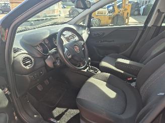 Fiat Punto 0.9 twin air Street picture 7