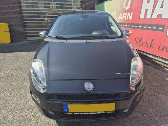 Fiat Punto 0.9 twin air Street picture 6