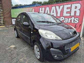 škoda osobní automobily Peugeot 107 1.0 active airco 2012/3
