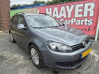 Coche accidentado Volkswagen Golf 1.2 tsi trendline bluemotion 2011/8