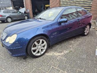 Mercedes C-klasse sportcoupe 180 picture 5