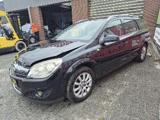 Opel Astra 1.8 temptation picture 4