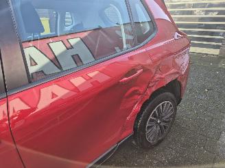 Peugeot 2008 1.2 puretech blue lion picture 6