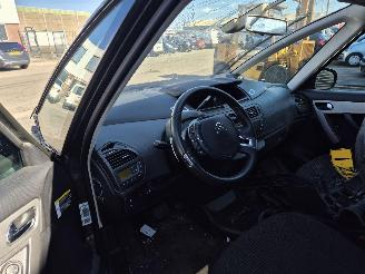 Citroën C4-picasso 1.6 THP LIgne business EGS picture 6