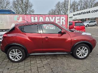 Nissan Juke 1.6 acenta picture 3