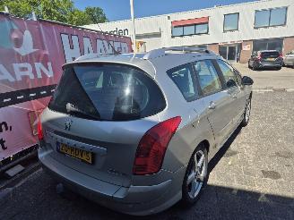 Peugeot 308 1.6 vti  7 PERSOONS picture 4