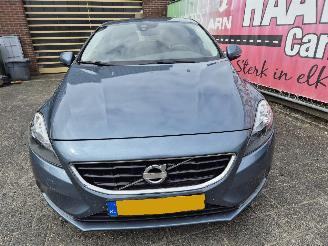 Volvo V-40 1.6 T3 momentum picture 7