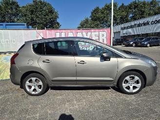 Peugeot 3008 1.6 vti blue lease picture 2