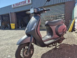 La Souris  sourini s bromscooter picture 5