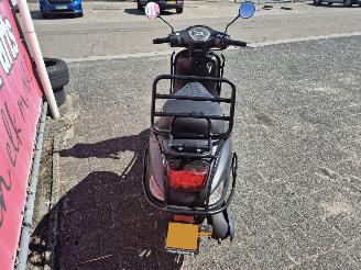 La Souris  sourini s bromscooter picture 4