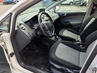 Seat Ibiza 1.2 TDI style business ecomotiv picture 6
