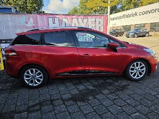 Renault Clio 1.5 DCi Ecoleader intens picture 3