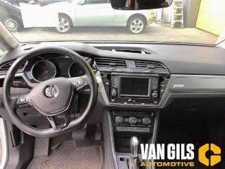 Volkswagen Touran  picture 9