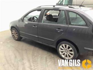 Skoda Fabia  picture 3