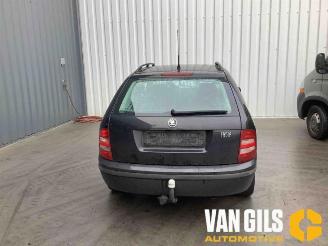 Skoda Fabia  picture 1