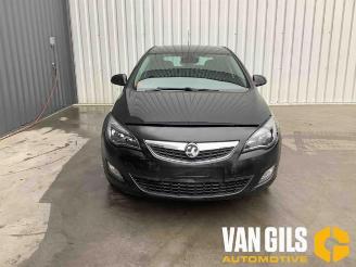 Opel Astra Astra Mk.6 GTC, Hatchback 3-drs, 2011 / 2015 2.0 CDTI 16V 165 picture 3