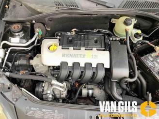 Renault Clio  picture 6