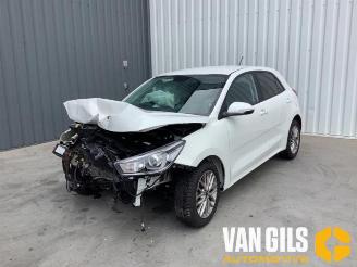 Kia Rio Rio IV (YB), Hatchback, 2017 1.2 MPI 16V picture 8