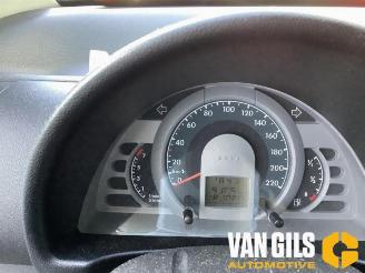 Volkswagen Fox Fox (5Z), Hatchback, 2005 / 2012 1.4 16V picture 7