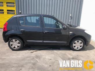 Dacia Sandero  picture 1