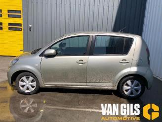 Daihatsu Sirion  picture 4