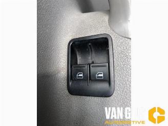 Volkswagen Caddy Caddy III (2KA,2KH,2CA,2CH), Van, 2004 / 2015 1.9 TDI picture 9