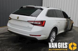 Skoda Superb  picture 4