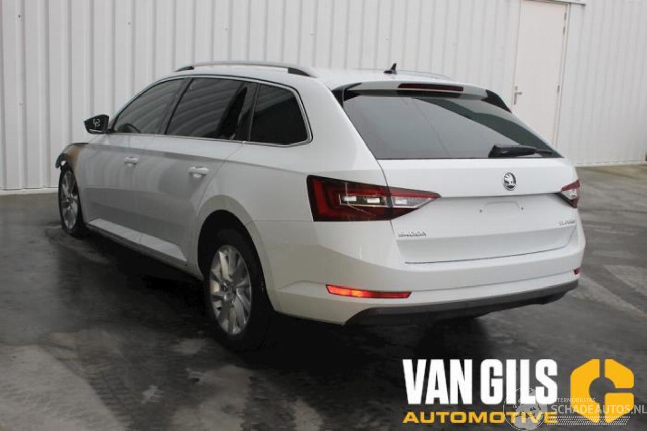 Skoda Superb 