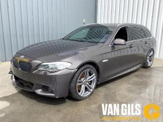 Sloopauto BMW 5-serie 5 serie Touring (F11), Combi, 2009 / 2017 535i 24V TwinPower Turbo 2010/10