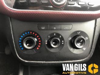 Fiat Punto Punto Evo (199), Hatchback, 2009 / 2012 1.3 JTD Multijet 85 16V Euro 5 picture 16