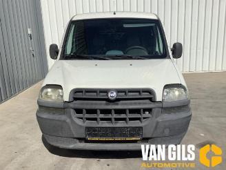 Vrakbiler auto Fiat Doblo Doblo Cargo (223), Van, 2001 / 2010 1.9 JTD 2005/6