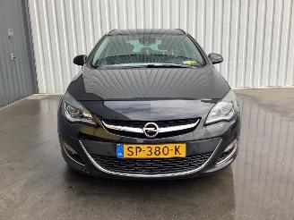Opel Astra SPORTS TOURER  1.7 CDTi 16V Combi/o  Diesel 1.686cc 96kW (131pk) picture 3