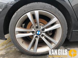 BMW 3-serie 3 serie (F30), Sedan, 2011 / 2018 330e picture 8