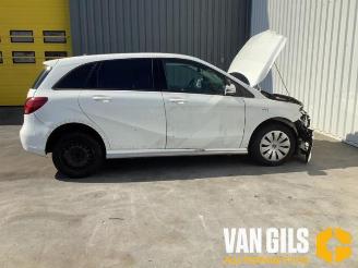 Mercedes B-klasse B (W246), Hatchback, 2011 / 2018 2.2 B-220 CDI BlueEFFICIENCY,d 16V picture 4