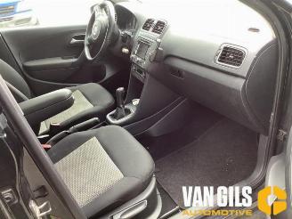 Volkswagen Polo Polo V (6R), Hatchback, 2009 / 2017 1.2 TDI 12V BlueMotion picture 5