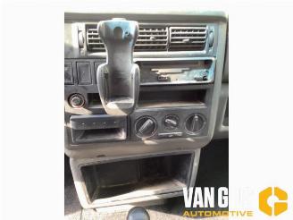 Volkswagen Transporter Transporter/Caravelle T4, Bus, 1990 / 2003 2.5 TDI picture 13