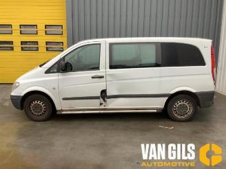 Mercedes Vito Vito (639.6), Van, 2003 / 2014 2.2 109 CDI 16V picture 3