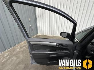 Opel Zafira Zafira (M75), MPV, 2005 / 2015 2.2 16V Direct Ecotec picture 12